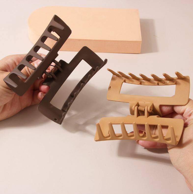Premium Hair Claw Clips – Multi-Pack